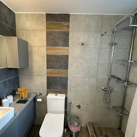 Giovanni's * سيرس